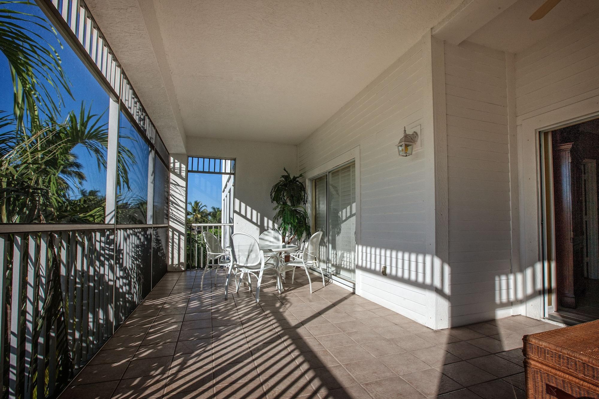 Olde Marco Island Inn And Suites Екстериор снимка