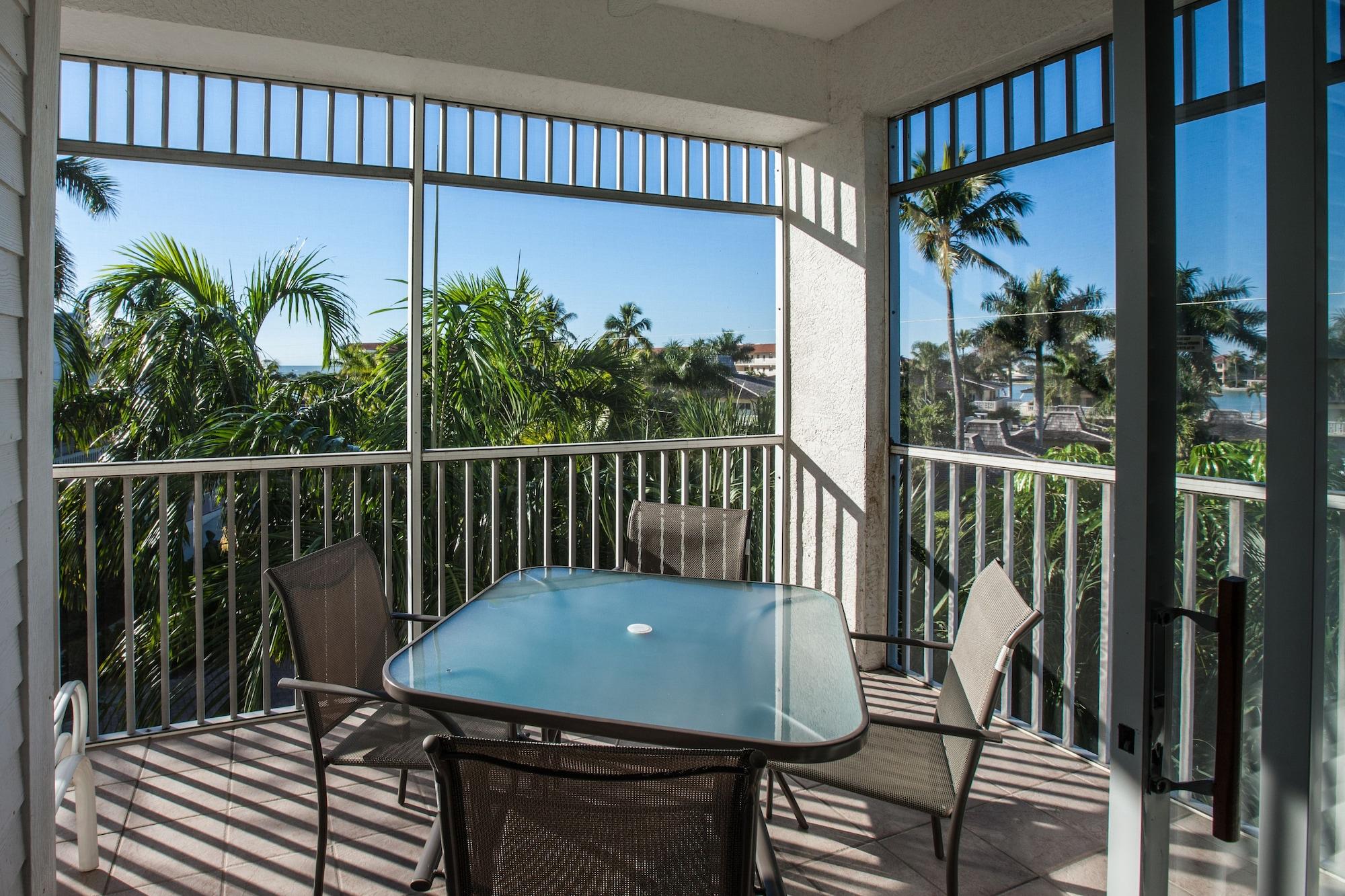 Olde Marco Island Inn And Suites Екстериор снимка