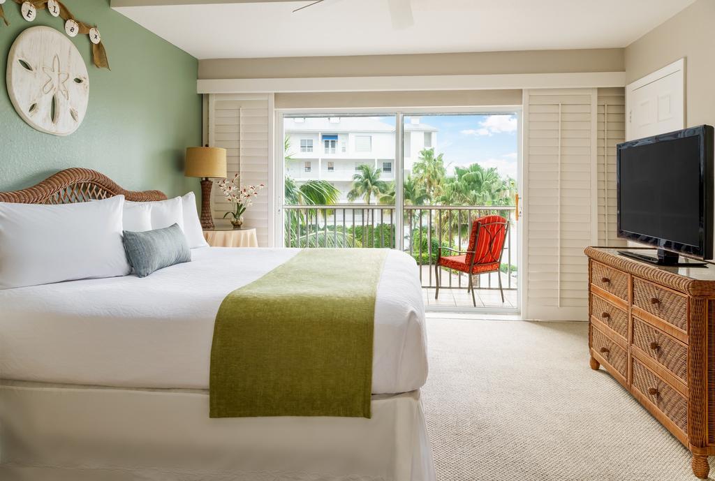 Olde Marco Island Inn And Suites Екстериор снимка