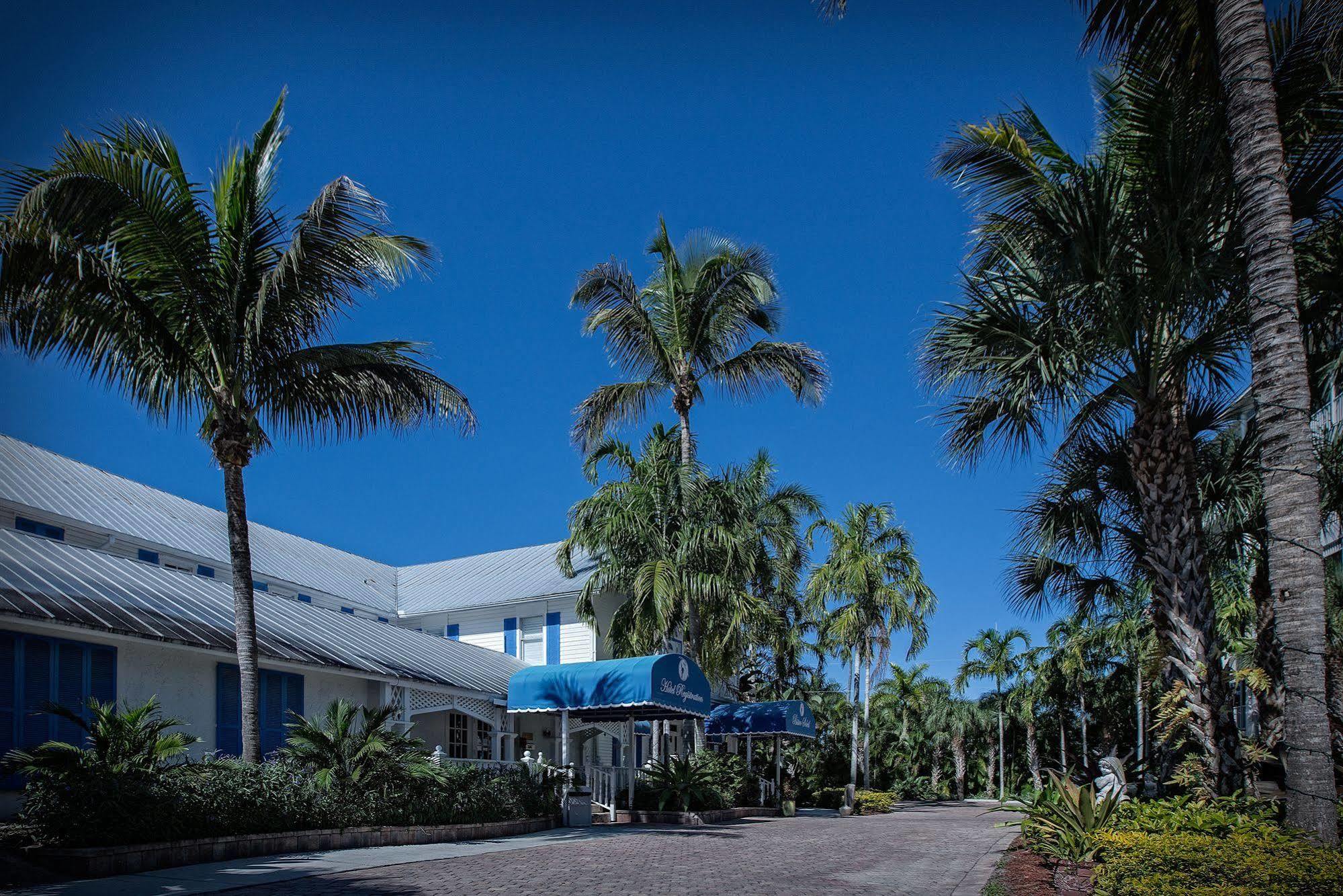 Olde Marco Island Inn And Suites Екстериор снимка